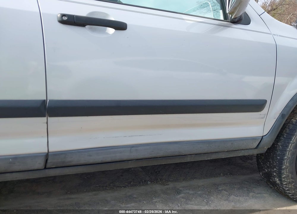 2004 HONDA CR-V EX VIN: SHSRD78804U243323