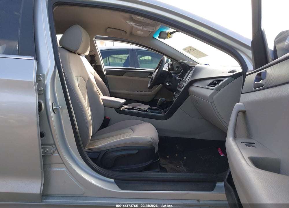 2018 HYUNDAI SONATA SE VIN: 5NPE24AF5JH600589