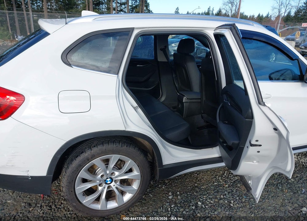 2012 BMW X1 XDRIVE28I VIN: WBAVL1C57CVR76937