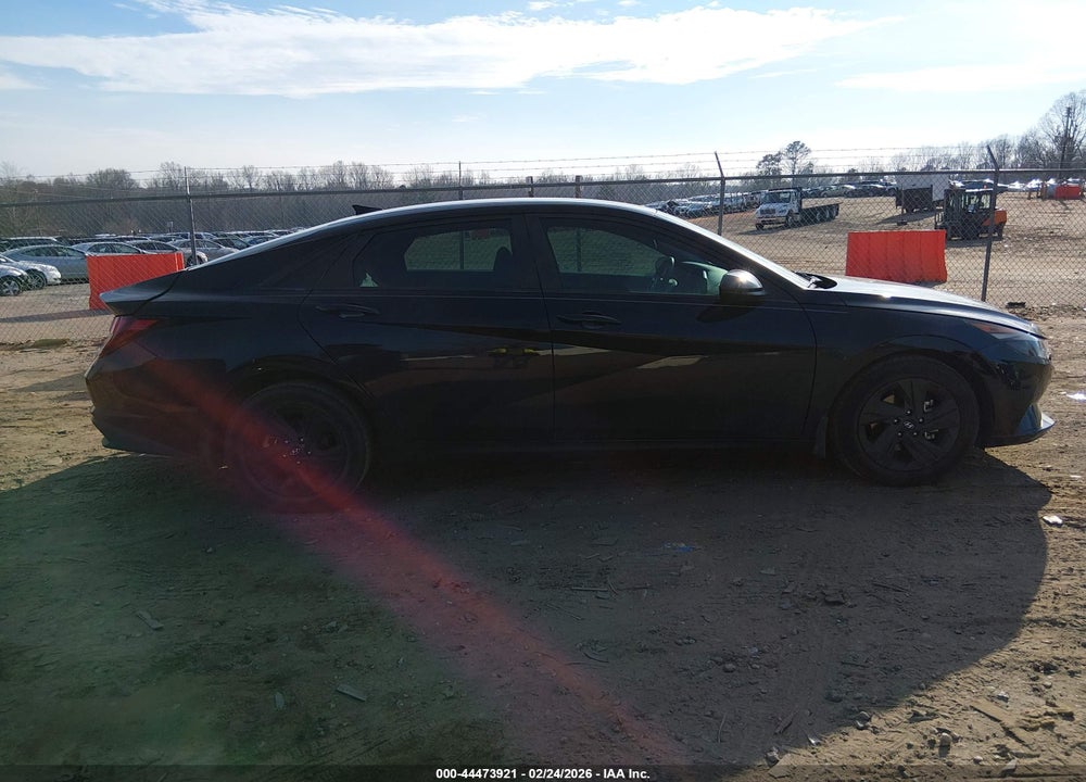 2023 HYUNDAI ELANTRA SEL VIN: 5NPLM4AG9PH095403