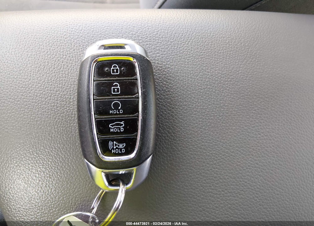 2023 HYUNDAI ELANTRA SEL VIN: 5NPLM4AG9PH095403