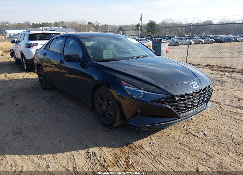 2023 HYUNDAI ELANTRA SEL VIN: 5NPLM4AG9PH095403