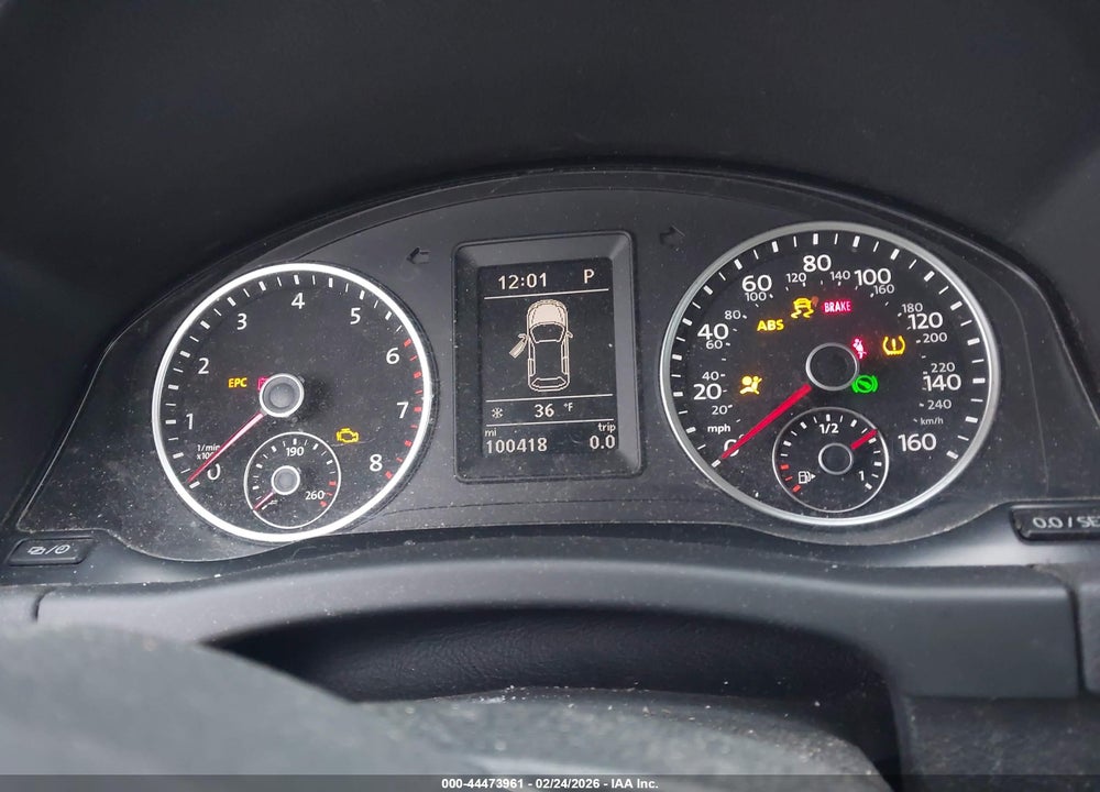 2016 VOLKSWAGEN TIGUAN S VIN: WVGBV7AX7GW595608
