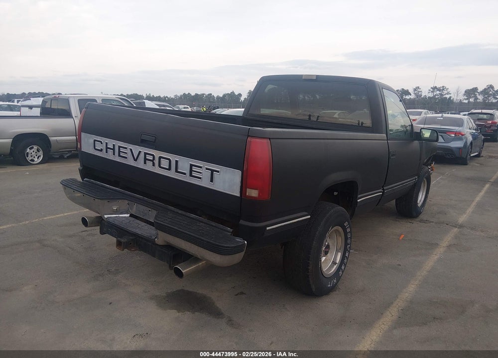 1993 CHEVROLET GMT-400 K1500 VIN: 1GCEK14K4PZ132783