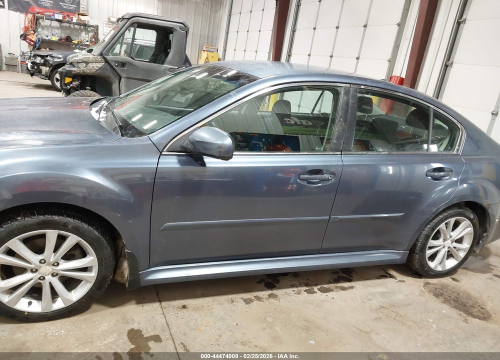 2014 SUBARU LEGACY 2.5I PREMIUM VIN: 4S3BMCC65E3027568