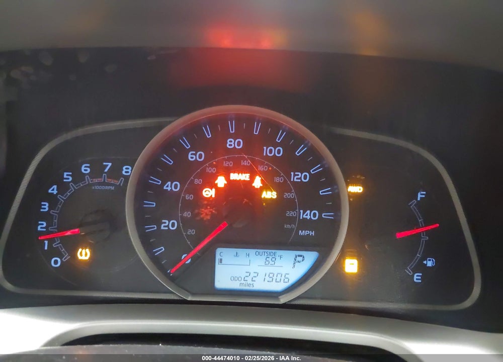2015 TOYOTA RAV4 XLE VIN: 2T3RFREV8FW355825