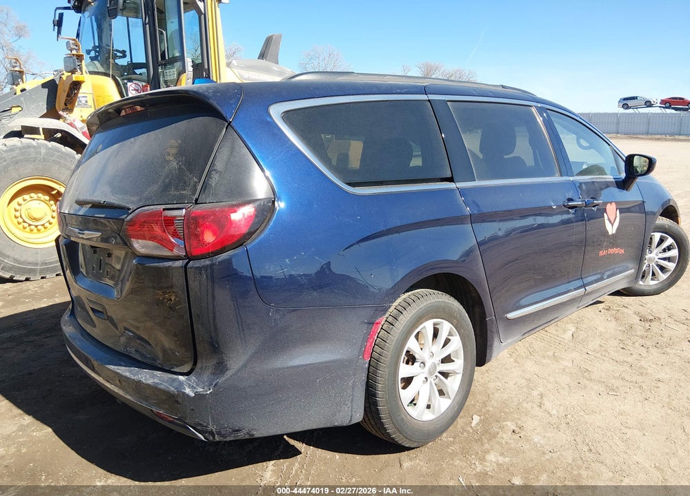 2017 CHRYSLER PACIFICA TOURING-L VIN: 2C4RC1BG7HR514864