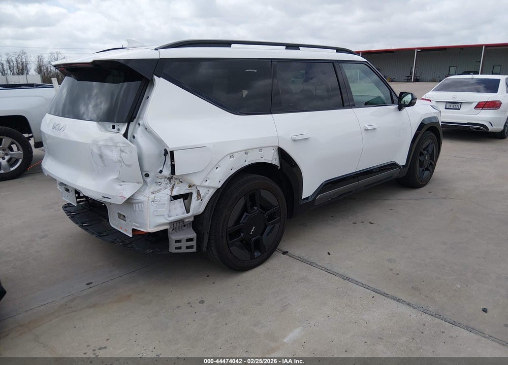 2024 KIA EV9 GT-LINE VIN: KNDAEFS57R6024839