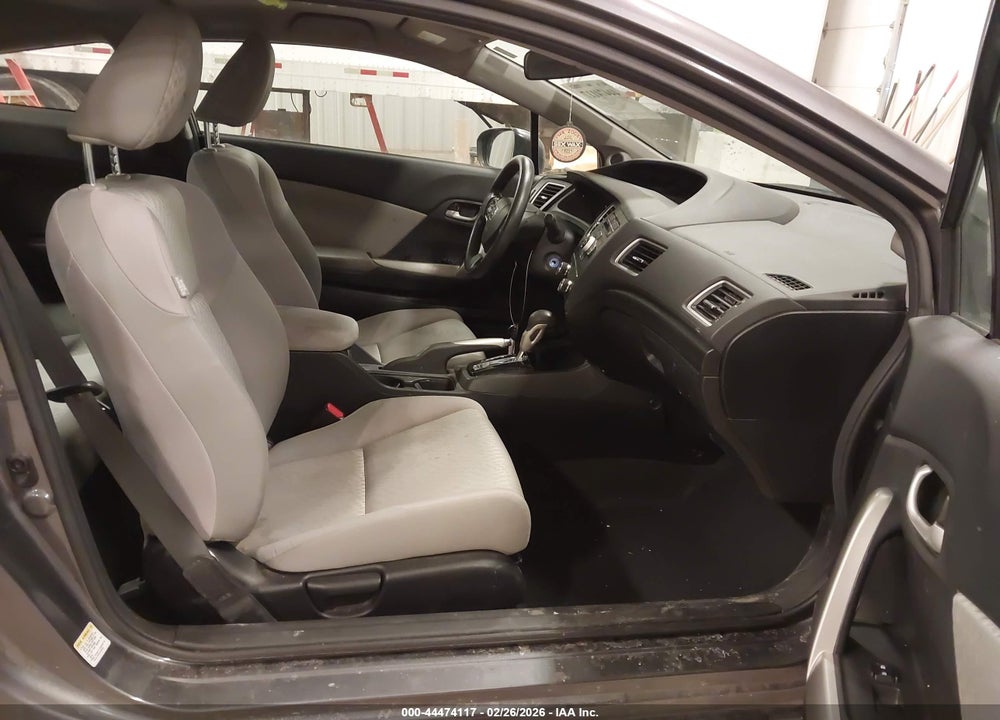 2015 HONDA CIVIC LX VIN: 2HGFG3B58FH502387