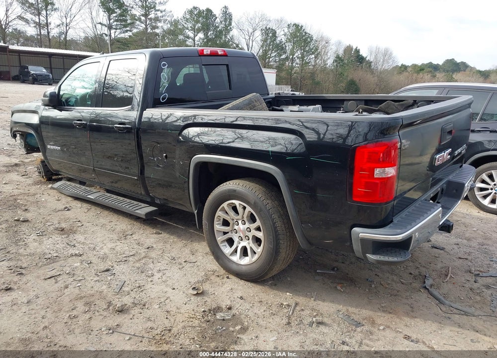 2017 GMC SIERRA 1500 SLE VIN: 1GTV2MEH0HZ149070