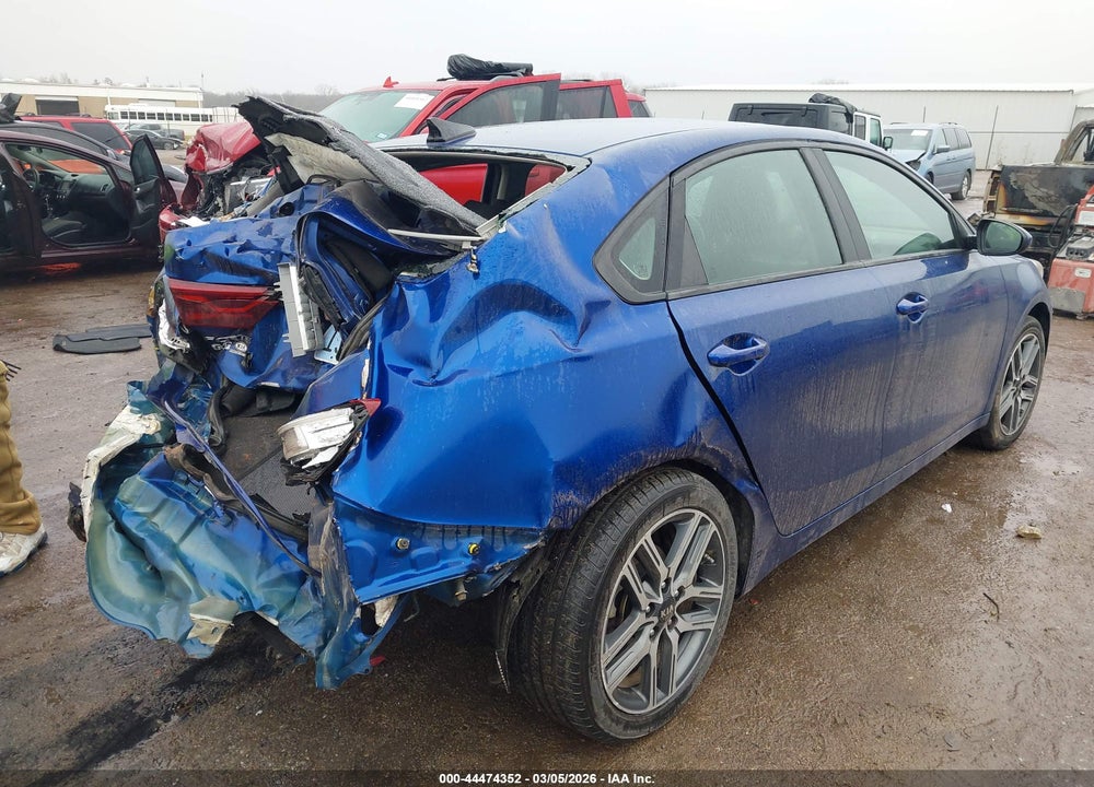 2019 KIA FORTE S VIN: 3KPF34AD0KE018051