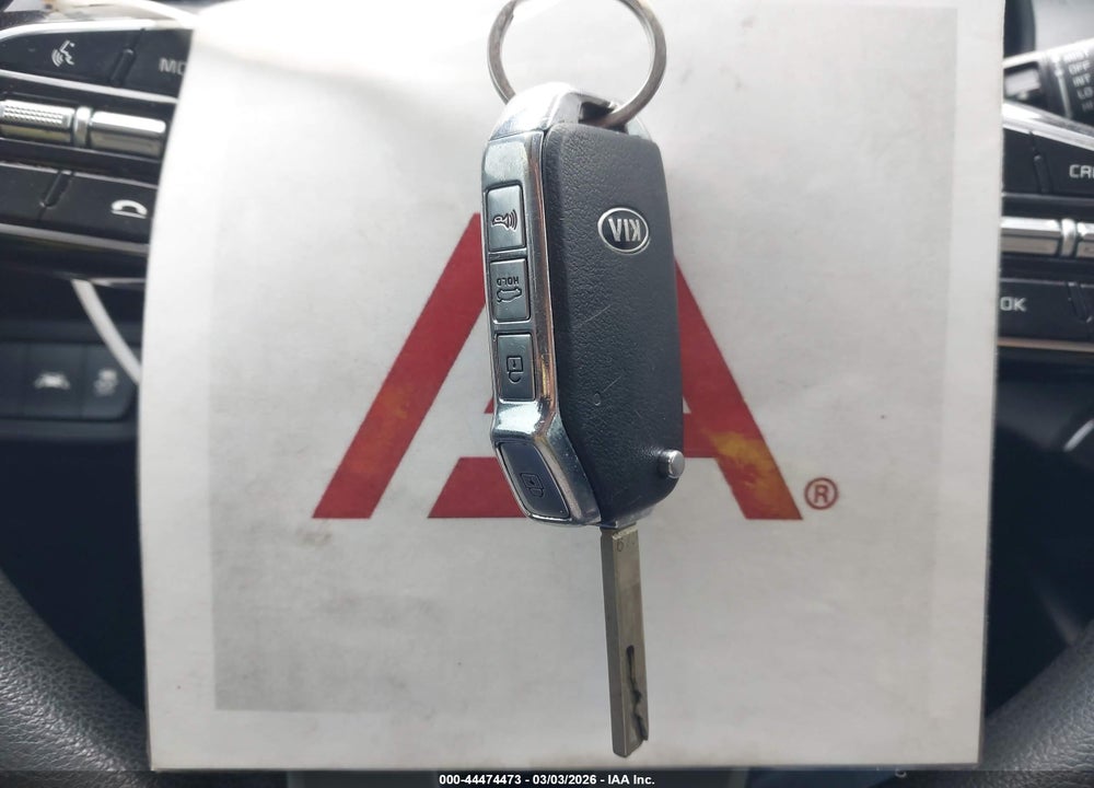 2019 KIA FORTE LXS VIN: 3KPF24AD8KE060115
