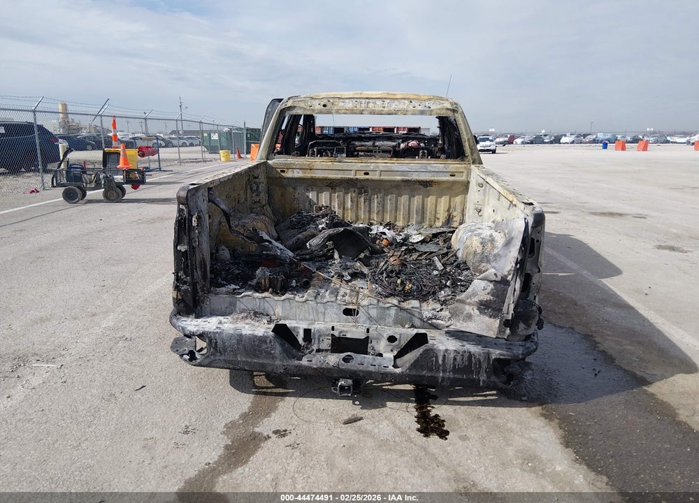 2024 CHEVROLET SILVERADO 1500 2WD  SHORT BED CUSTOM VIN: 1GCPABEK8RZ235689