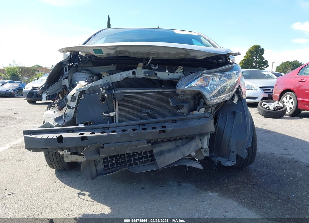 2018 NISSAN VERSA NOTE SV VIN: 3N1CE2CP0JL360136