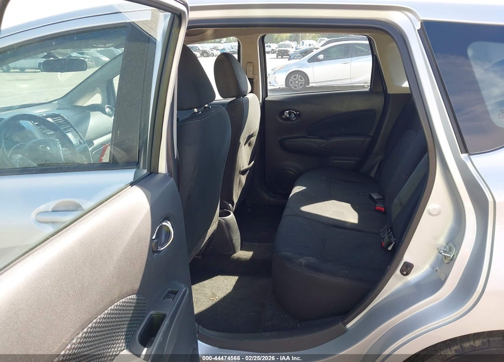 2018 NISSAN VERSA NOTE SV VIN: 3N1CE2CP0JL360136