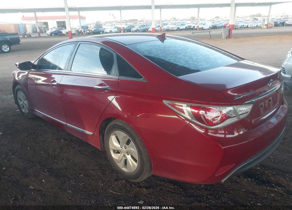 2015 HYUNDAI SONATA HYBRID VIN: KMHEC4A46FA124049