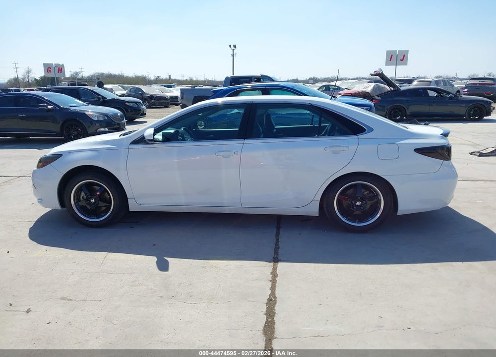 2017 TOYOTA CAMRY SE VIN: 4T1BF1FKXHU307651