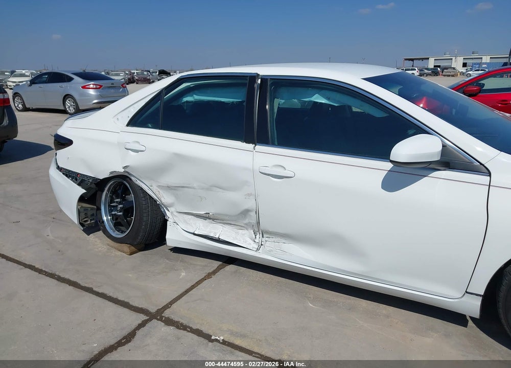 2017 TOYOTA CAMRY SE VIN: 4T1BF1FKXHU307651