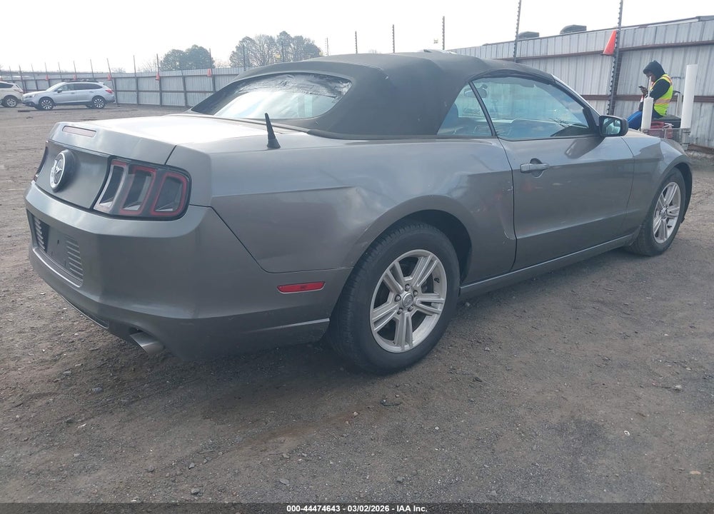 2014 FORD MUSTANG V6 VIN: 1ZVBP8EM9E5289093
