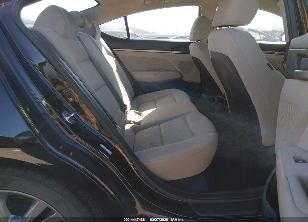 2018 HYUNDAI ELANTRA SEL VIN: KMHD84LF7JU475491