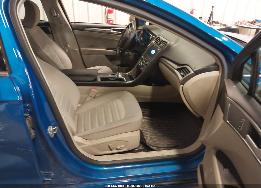 2019 FORD FUSION SE VIN: 3FA6P0HD4KR279636