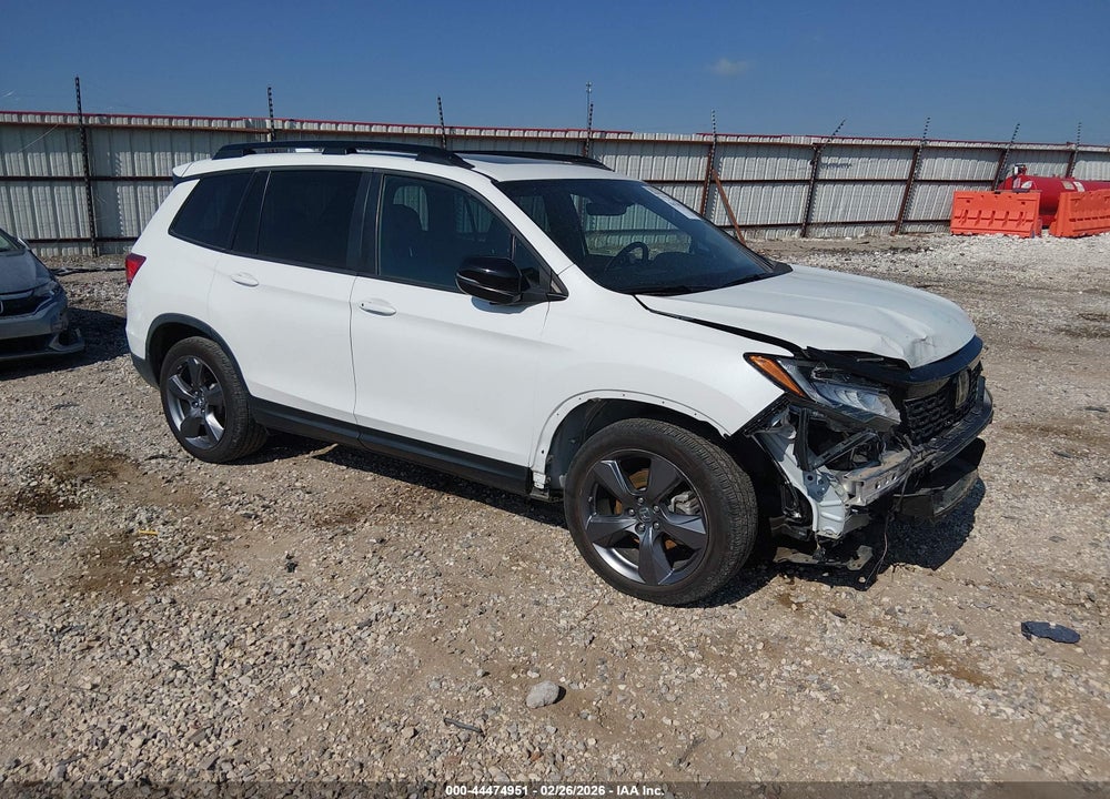 2021 HONDA PASSPORT 2WD TOURING VIN: 5FNYF7H95MB004744
