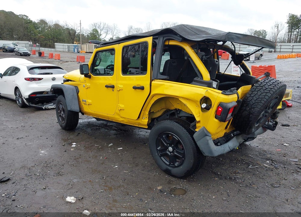 2018 JEEP WRANGLER UNLIMITED SPORT 4X4 VIN: 1C4HJXDG8JW299297