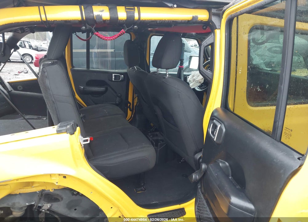 2018 JEEP WRANGLER UNLIMITED SPORT 4X4 VIN: 1C4HJXDG8JW299297