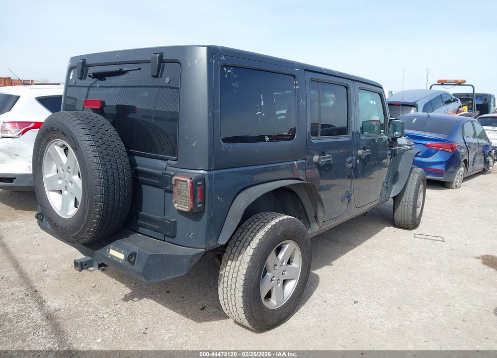 2016 JEEP WRANGLER UNLIMITED SPORT VIN: 1C4BJWDG2GL285888