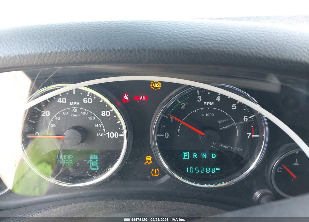2016 JEEP WRANGLER UNLIMITED SPORT VIN: 1C4BJWDG2GL285888
