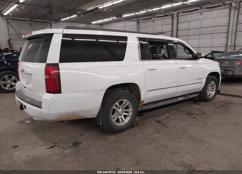 2016 CHEVROLET SUBURBAN LT VIN: 1GNSKHKC2GR258364