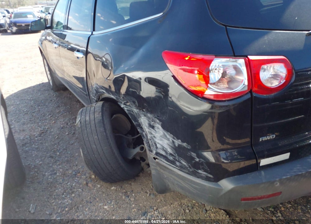 2010 CHEVROLET TRAVERSE LT VIN: 1GNLVGED1AS136685