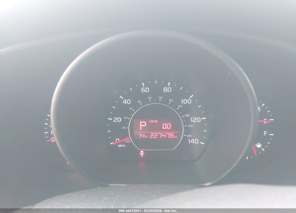 2016 KIA SOUL + VIN: KNDJP3A57G7818046