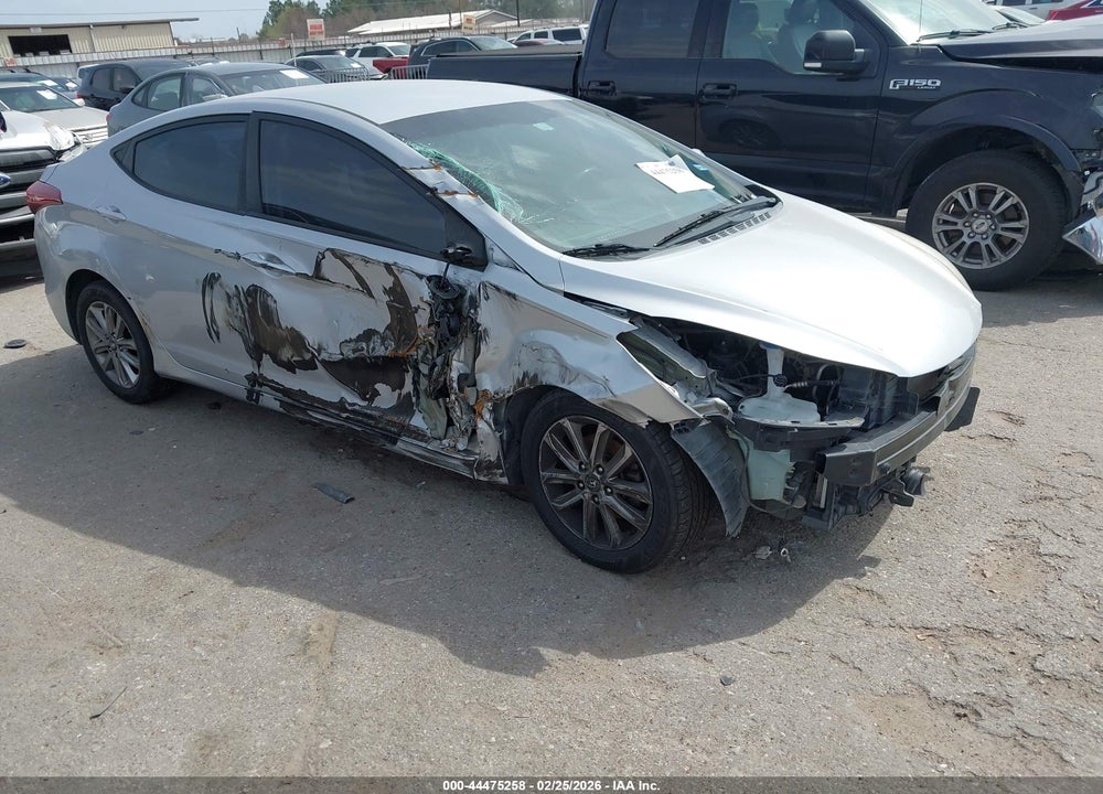 2014 HYUNDAI ELANTRA SE VIN: 5NPDH4AE4EH525214