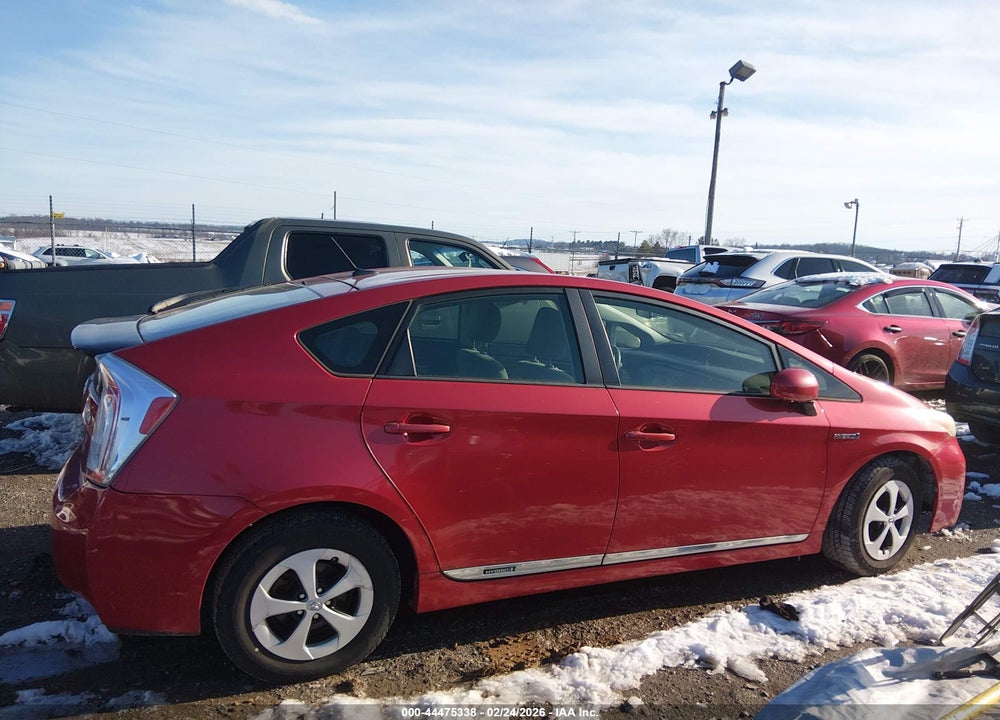 2014 TOYOTA PRIUS THREE VIN: JTDKN3DU5E1757955