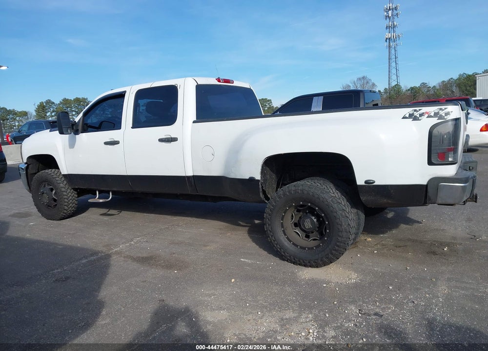 2013 CHEVROLET SILVERADO 3500HD WORK TRUCK VIN: 1GC4KZCG8DF175074