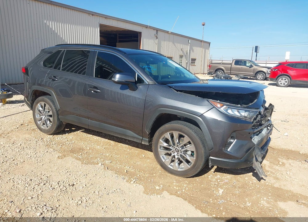 2021 TOYOTA RAV4 XLE PREMIUM VIN: 2T3C1RFV7MC145900