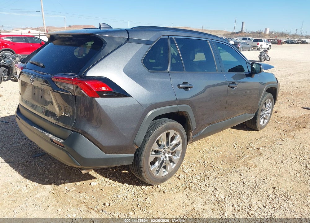 2021 TOYOTA RAV4 XLE PREMIUM VIN: 2T3C1RFV7MC145900