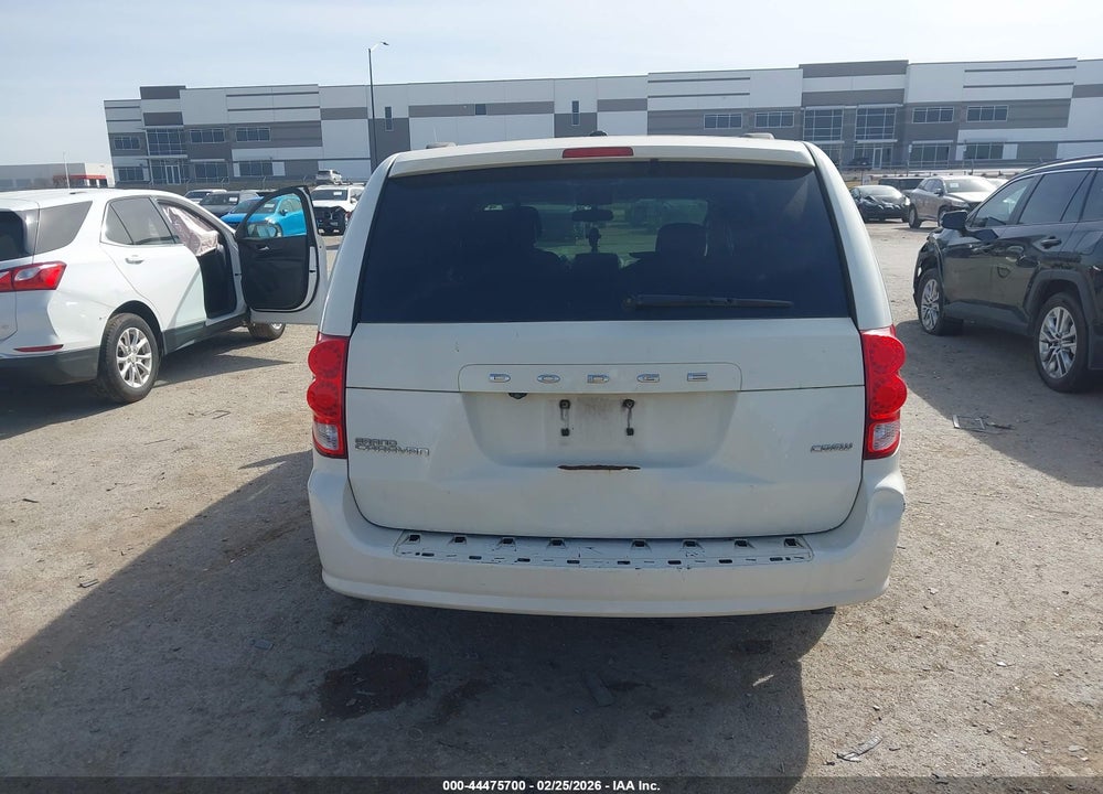 2011 DODGE GRAND CARAVAN CREW VIN: 2D4RN5DG0BR742231