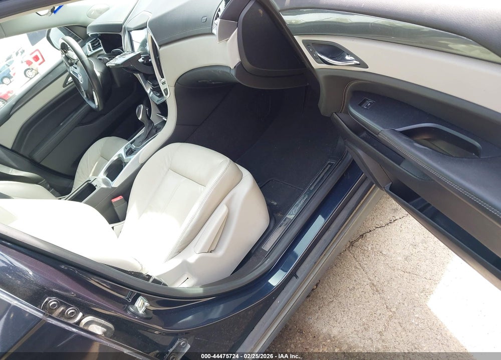 2015 CADILLAC SRX STANDARD VIN: 3GYFNAE33FS570302