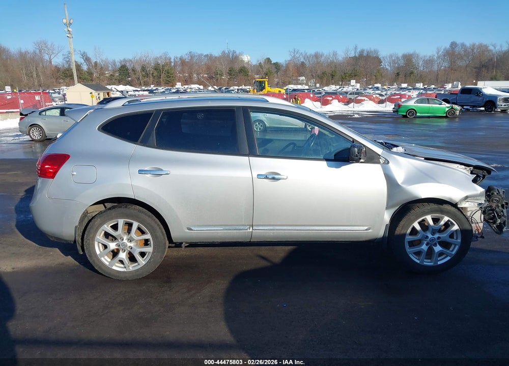 2013 NISSAN ROGUE SV W/SL PKG VIN: JN8AS5MV1DW611924