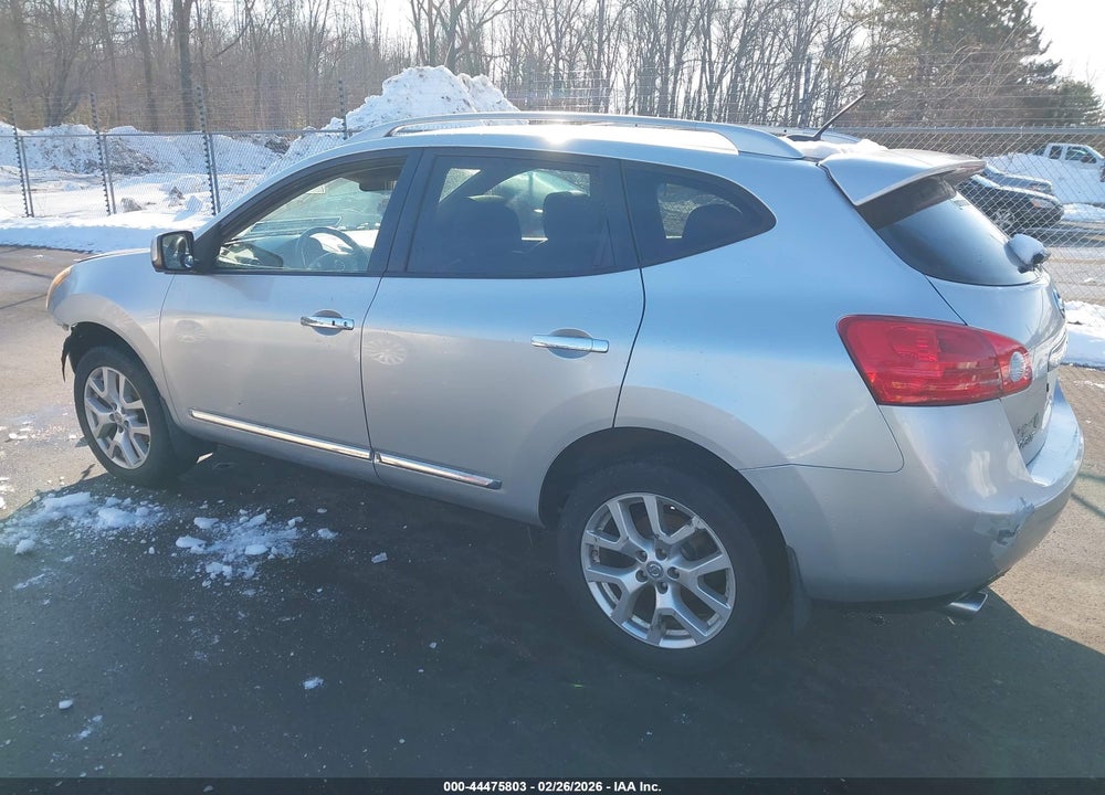 2013 NISSAN ROGUE SV W/SL PKG VIN: JN8AS5MV1DW611924