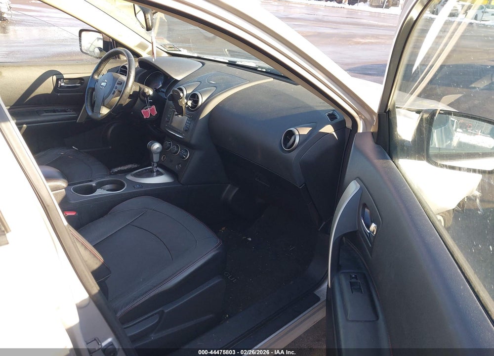 2013 NISSAN ROGUE SV W/SL PKG VIN: JN8AS5MV1DW611924