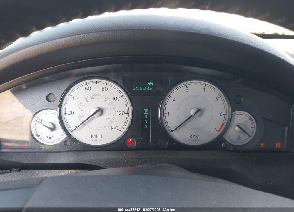 2007 CHRYSLER 300 TOURING VIN: 2C3KA53G57H859705
