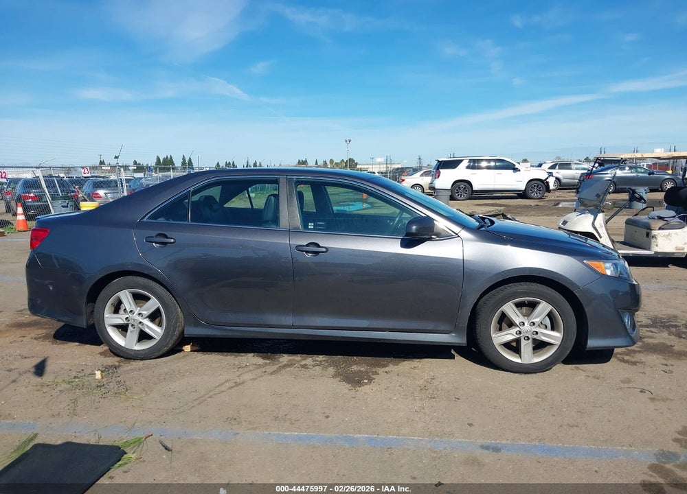 2013 TOYOTA CAMRY SE VIN: 4T1BF1FK0DU221016