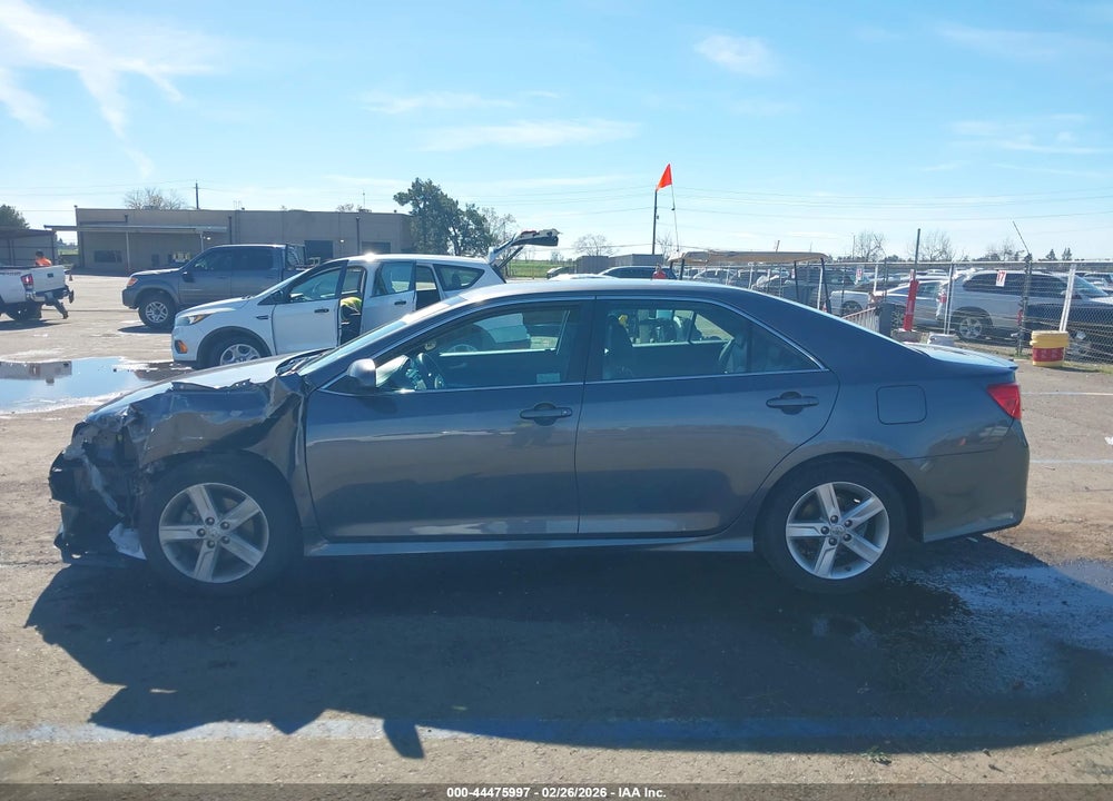 2013 TOYOTA CAMRY SE VIN: 4T1BF1FK0DU221016
