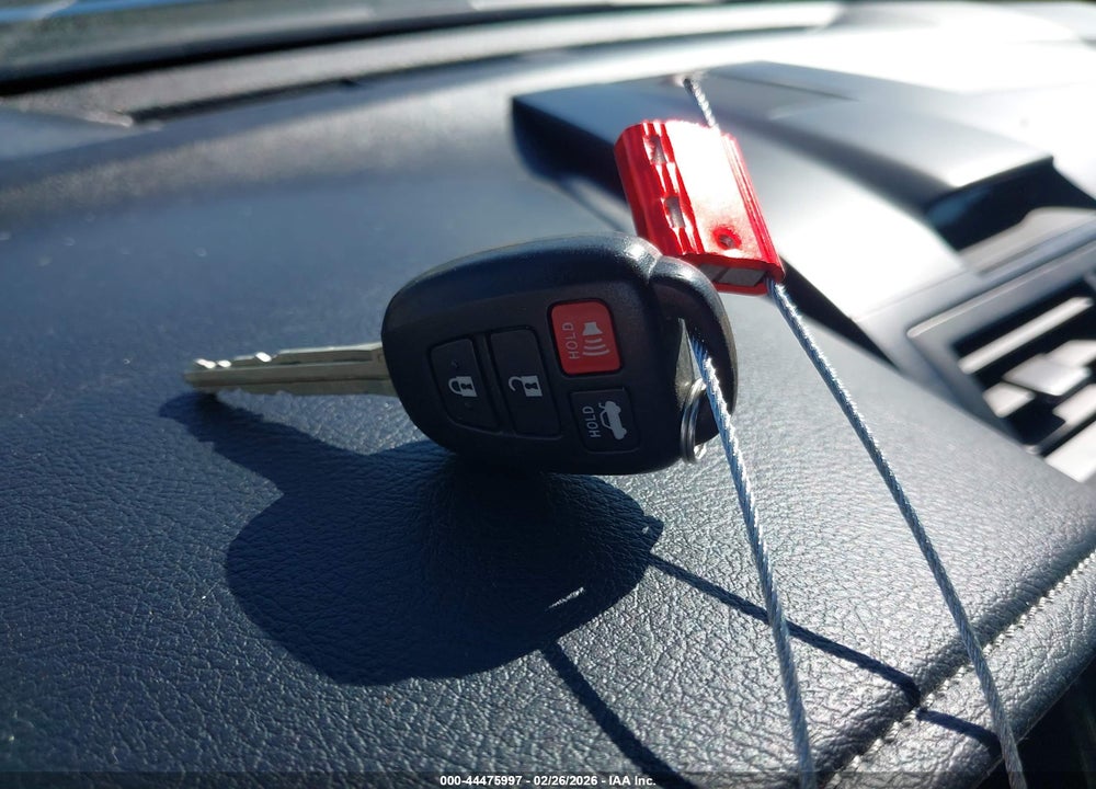 2013 TOYOTA CAMRY SE VIN: 4T1BF1FK0DU221016