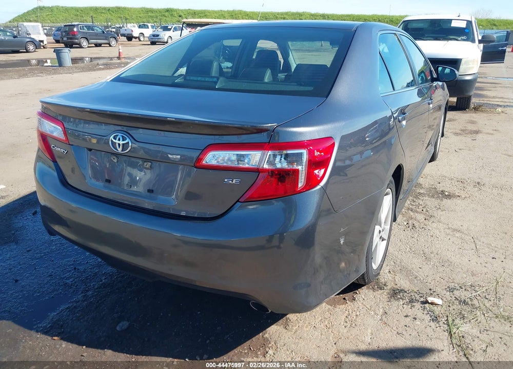 2013 TOYOTA CAMRY SE VIN: 4T1BF1FK0DU221016