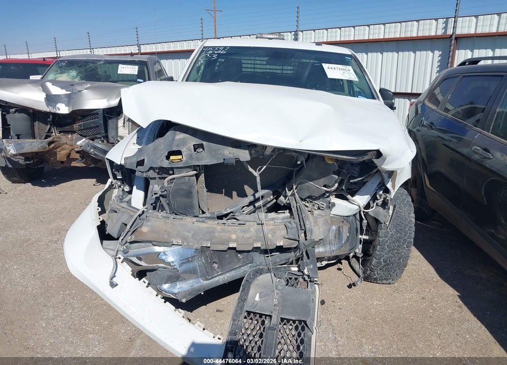 2022 RAM 1500 CLASSIC TRADESMAN  4X4 5'7 BOX VIN: 3C6RR7KG3NG375617