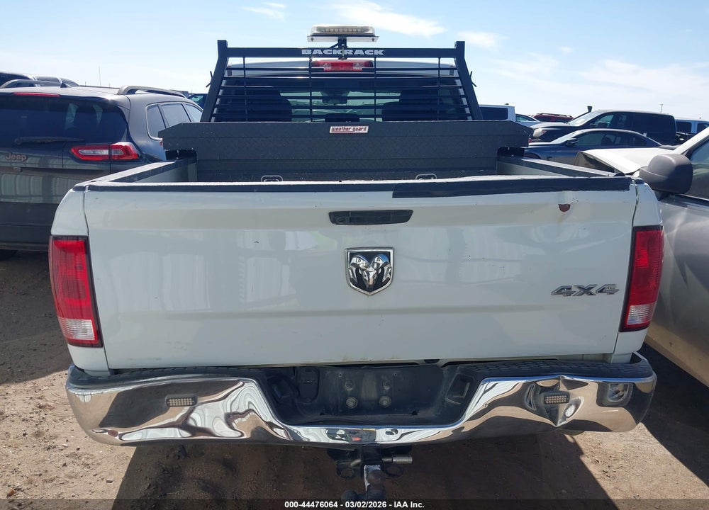 2022 RAM 1500 CLASSIC TRADESMAN  4X4 5'7 BOX VIN: 3C6RR7KG3NG375617